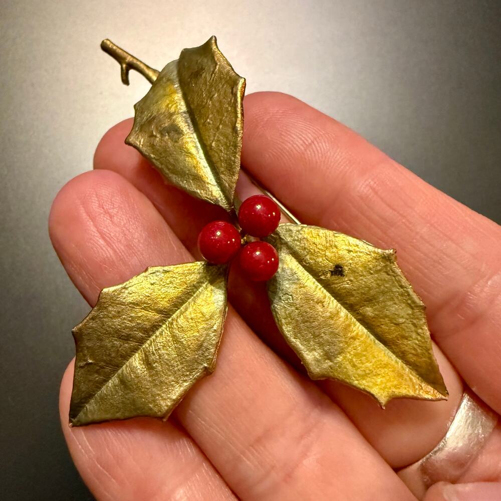 Vintage MMA Michael Michaud Holly & Berry Bronze Brooch